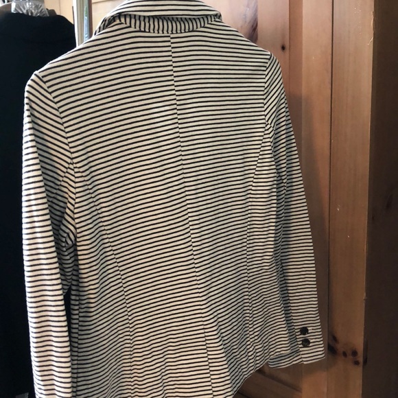 Jacket - Picture 4 of 5